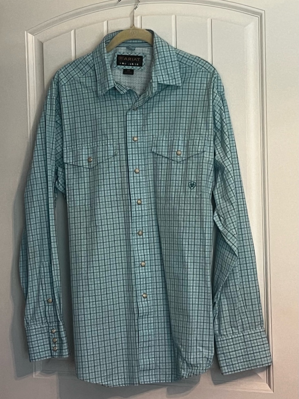 Ariat Men's Teal Plaid Long-Sleeve Button-Down Shirt
